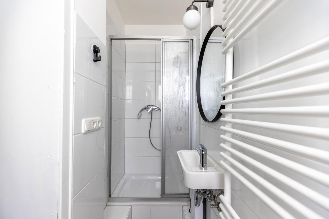 Apartament Perfekt Fuer 2! Wifi/ Netflix Duisburg Zewnętrze zdjęcie